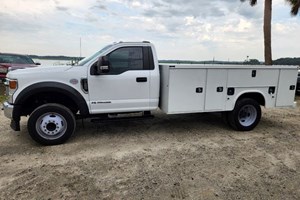 2022 Ford F-550  Truck-Service